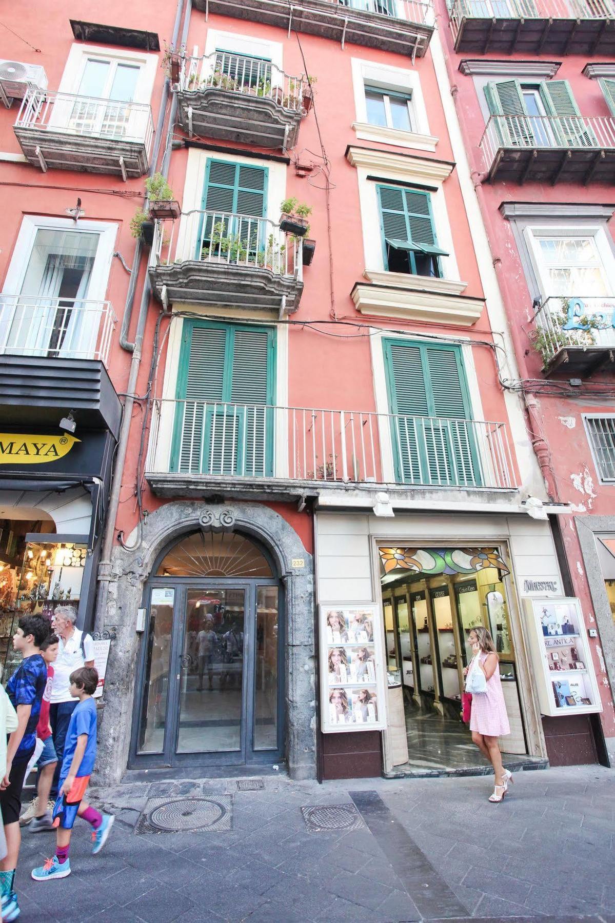 B&B ナポリ 2 エクステリア 写真